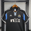 Camisa Newcastle Away 01/02 - Versão Retro