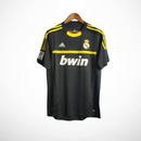 Camisa Real Madrid Goleiro Preta 11/12 - Versão Retro